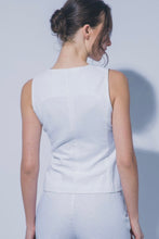 Cargar imagen en el visor de la galería, Linen Button Vest