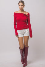 Cargar imagen en el visor de la galería, Off Shoulder Knit Top