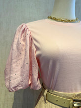 Cargar imagen en el visor de la galería, Rhinestone Detail Blouse