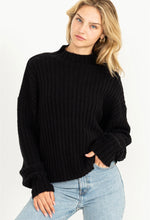 Cargar imagen en el visor de la galería, Knit Sweater