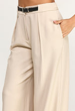 Cargar imagen en el visor de la galería, Belted Wide Pants