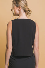 Cargar imagen en el visor de la galería, Basic Button Vest