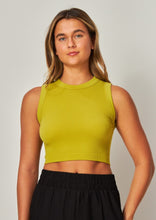 Cargar imagen en el visor de la galería, Stretchy Ribbed Crop Top