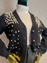 Cargar imagen en el visor de la galería, Pearl Detail Cardigan