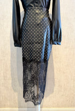 Cargar imagen en el visor de la galería, PU Polka Lace Skirt