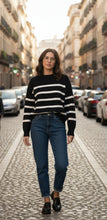 Cargar imagen en el visor de la galería, Striped High Neck Sweater
