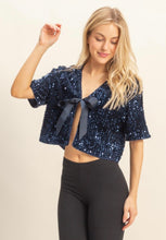 Cargar imagen en el visor de la galería, Sequin Bow Detail Top