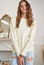 Cargar imagen en el visor de la galería, Soft Round Neck Sweater