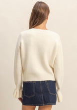 Cargar imagen en el visor de la galería, Bow Detail Sweater