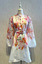 Cargar imagen en el visor de la galería, Floral Mini Dress