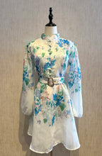 Cargar imagen en el visor de la galería, Floral Mini Dress