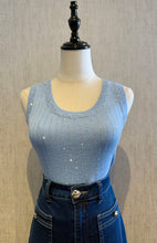 Cargar imagen en el visor de la galería, Rhinestone Detail Tank Top