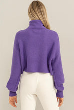 Cargar imagen en el visor de la galería, Basic Turtleneck Sweater