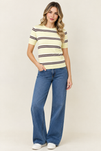 Cargar imagen en el visor de la galería, Striped Knit Top Sweater