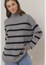 Cargar imagen en el visor de la galería, High Neck Striped Sweater