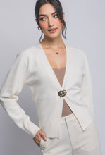 Cargar imagen en el visor de la galería, Detail Button Cardigan