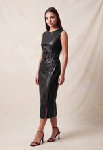 Cargar imagen en el visor de la galería, Waist Buckle PU Dress