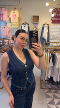 Cargar imagen en el visor de la galería, Denim Vest