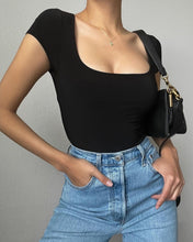 Cargar imagen en el visor de la galería, Square Neck Top
