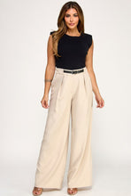Cargar imagen en el visor de la galería, Belted Wide Pants