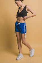 Cargar imagen en el visor de la galería, Striped Cordon Shorts