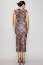 Cargar imagen en el visor de la galería, Asymmetric Midi Dress