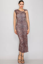 Cargar imagen en el visor de la galería, Asymmetric Midi Dress