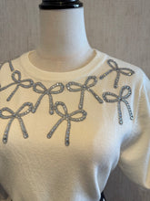 Cargar imagen en el visor de la galería, Bow Viscose Top Sweater