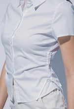 Cargar imagen en el visor de la galería, Button Detail Blouse