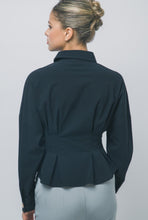 Cargar imagen en el visor de la galería, Waist Button Detail Blouse
