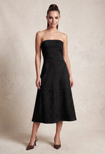 Cargar imagen en el visor de la galería, Suede Tube Midi Dress