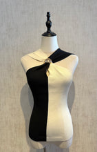 Cargar imagen en el visor de la galería, Block Color Detail Top