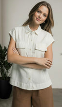 Cargar imagen en el visor de la galería, Double Pocket Blouse