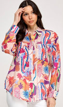 Cargar imagen en el visor de la galería, Floral Pocket Button Blouse