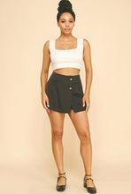 Cargar imagen en el visor de la galería, Satin Gold Button Skort