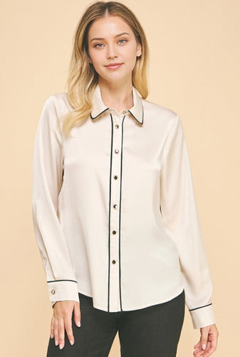 Contrast Lined Cuff Blouse