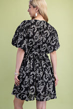 Cargar imagen en el visor de la galería, Puff Sleeve Textured Dress
