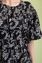 Cargar imagen en el visor de la galería, Puff Sleeve Textured Dress