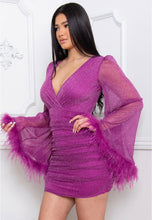 Cargar imagen en el visor de la galería, Feather Glittered Mini Dress