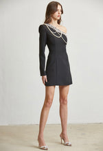Cargar imagen en el visor de la galería, One Shoulder Detail Dress