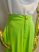 Cargar imagen en el visor de la galería, Cargo Pants W/ Button Detail