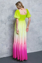 Cargar imagen en el visor de la galería, Front Twist Maxi Dress