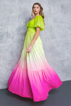 Cargar imagen en el visor de la galería, Front Twist Maxi Dress