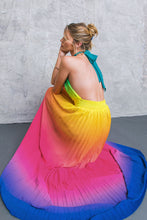 Cargar imagen en el visor de la galería, Pleated Maxi Dress