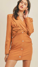 Cargar imagen en el visor de la galería, Twist Long Sleeve Dress