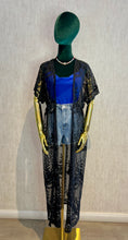 Cargar imagen en el visor de la galería, Lace Kimono
