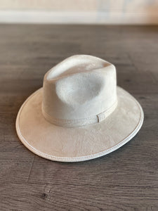 Sombrero Explorer Gamuza