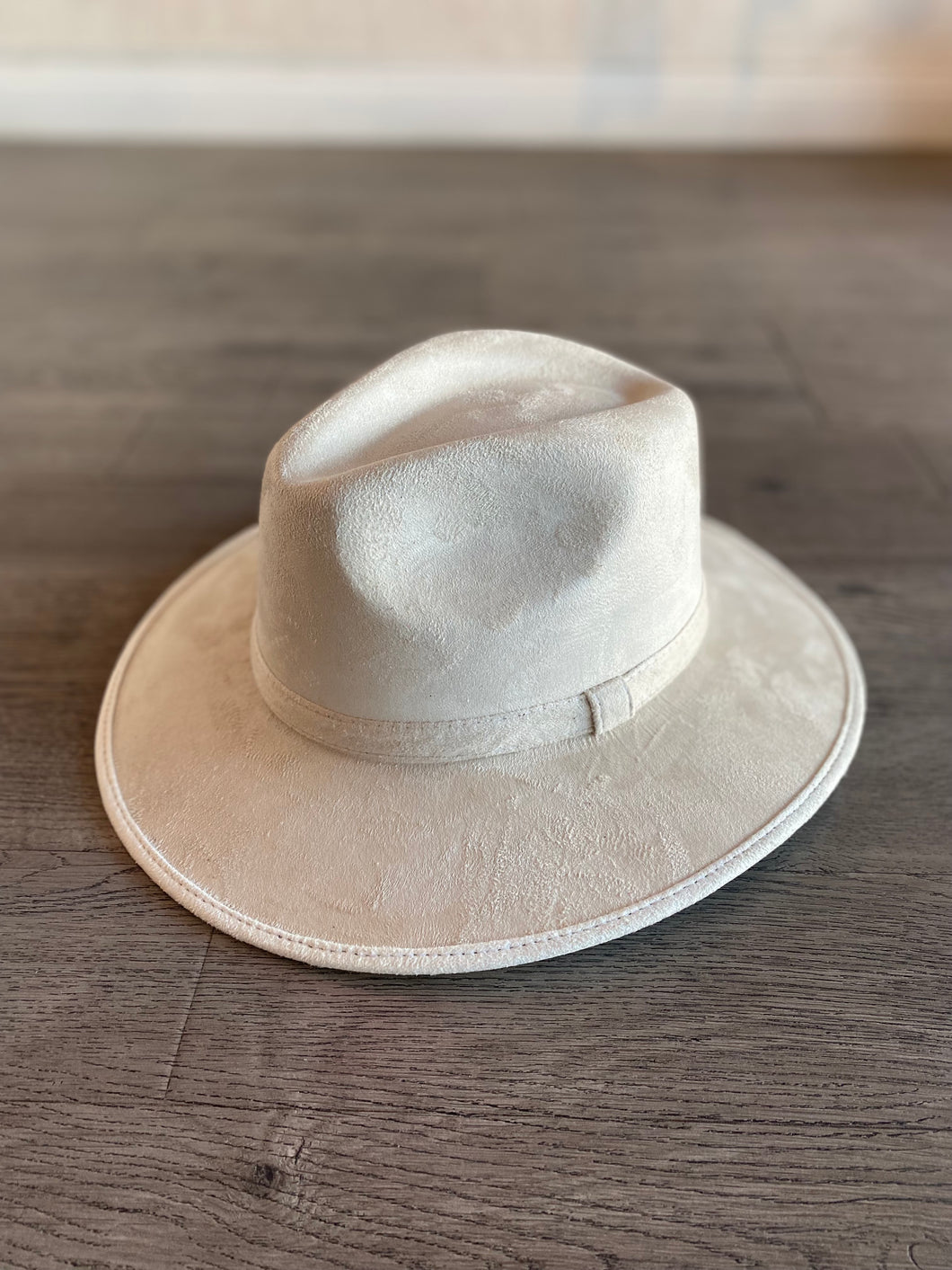 Sombrero Explorer Gamuza