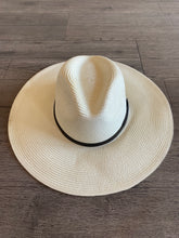 Cargar imagen en el visor de la galería, Playero Ala Grande