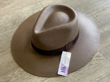 Cargar imagen en el visor de la galería, Explorer Plano